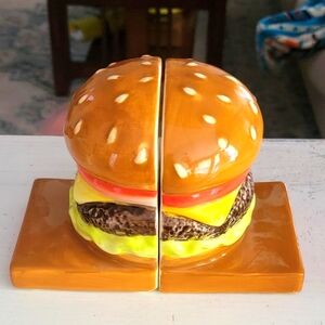 Hamburger Bookends